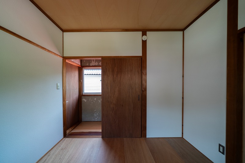 高知市十津５丁目　AA　中古戸建 内観写真（リビング以外の居室）