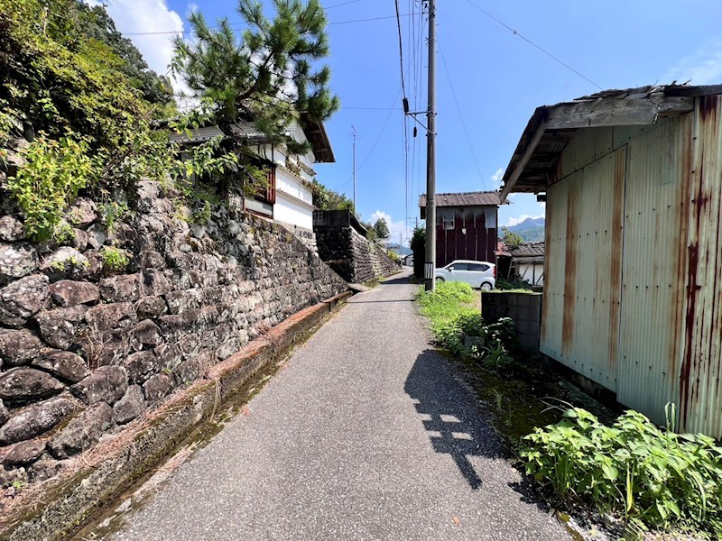 香美市香北町永野　売土地 現地写真（前面道路含む現地写真）