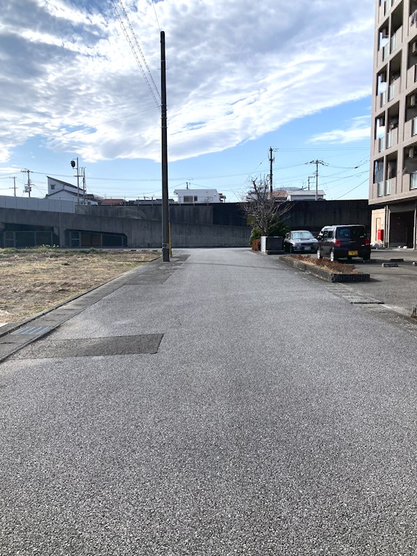 F-TOWN弥右衛門　B号地 現地写真（前面道路含む現地写真）