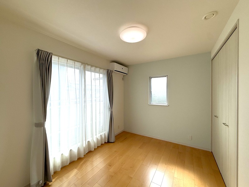 【9/10写真追加】土佐市高岡町甲　中古戸建 内観写真（リビング以外の居室）