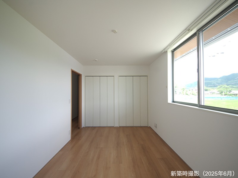 【10/8新着】土佐市蓮池　中古戸建 内観写真（リビング以外の居室）