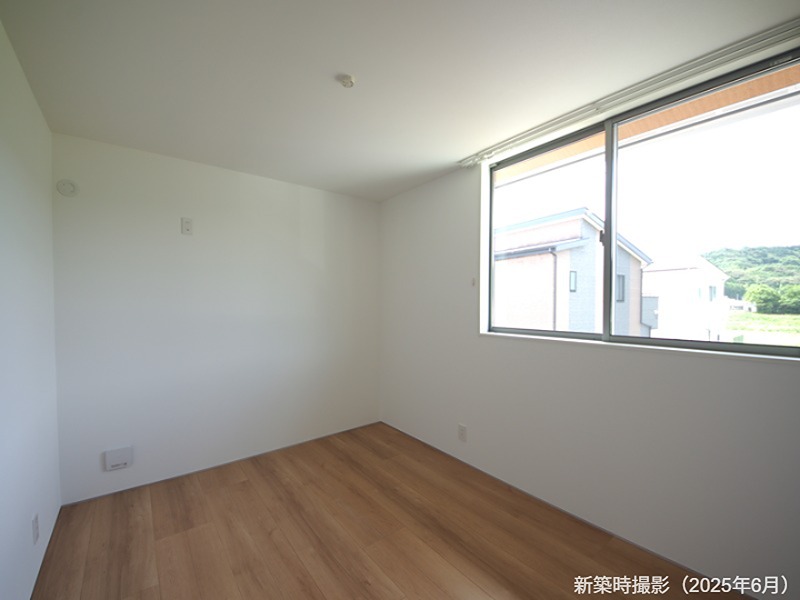 【10/8新着】土佐市蓮池　中古戸建 内観写真（リビング以外の居室）