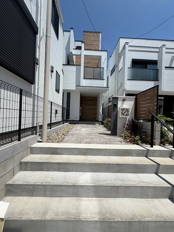 東海岸南３丁目　新築分譲住宅　全３棟(2号棟） 外観写真