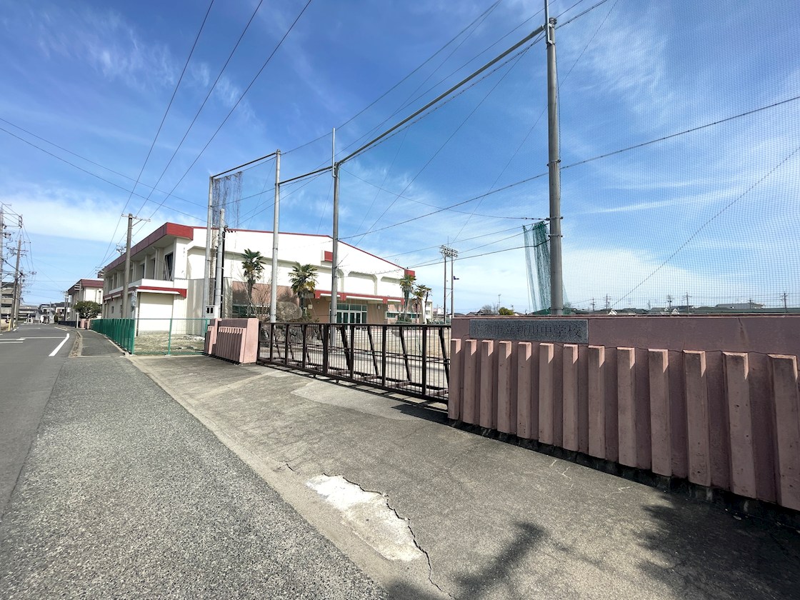 愛知県清須市須ケ口 中学校