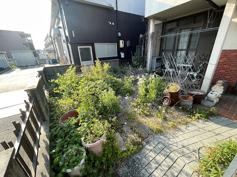 徳重小崎　売家 現地写真（庭）