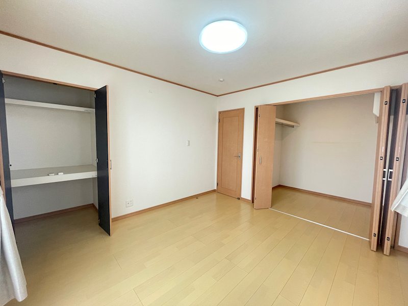 愛知県北名古屋市西之保犬井 内観写真（リビング以外の居室）
