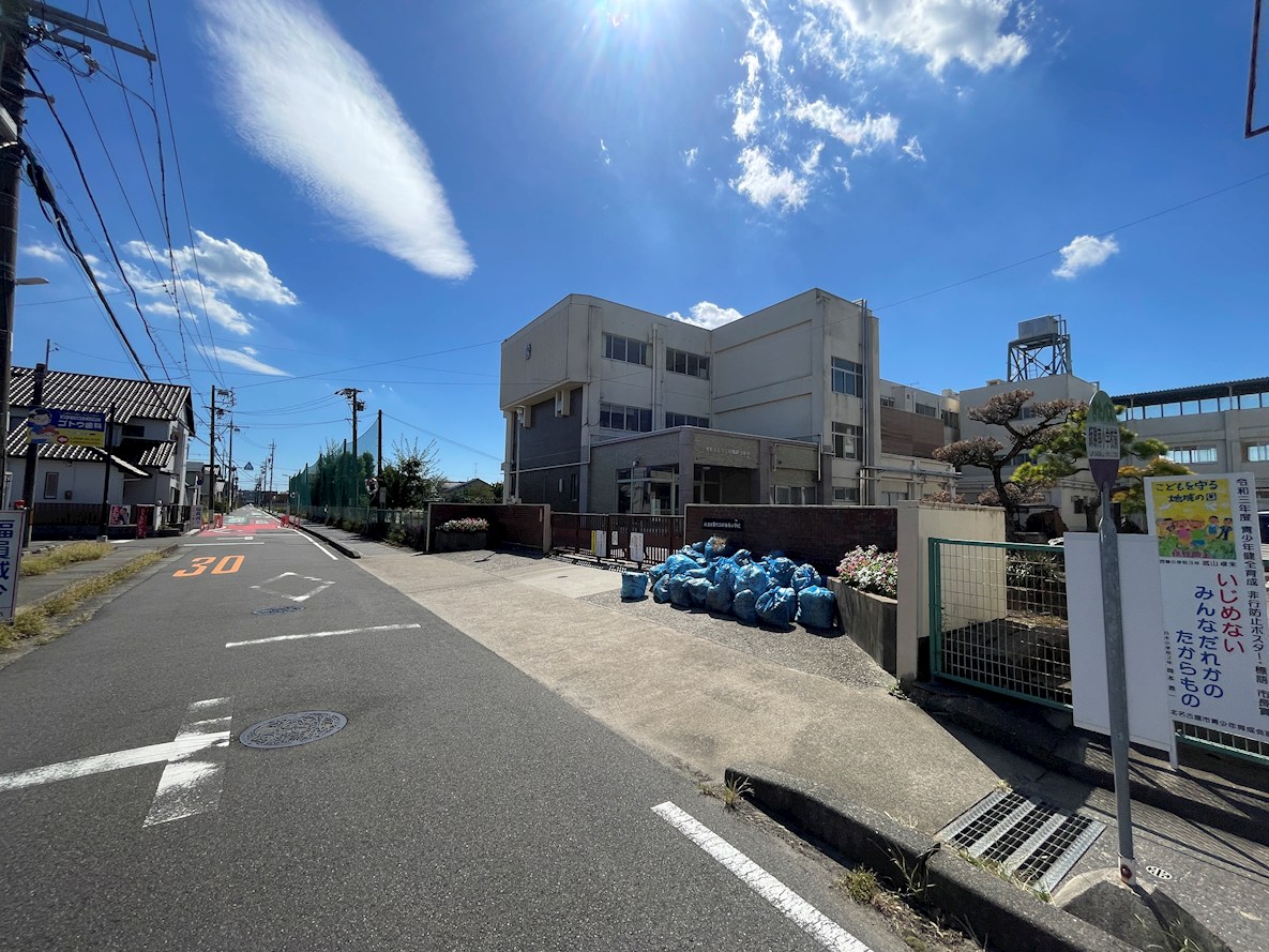 愛知県北名古屋市井瀬木郷前 小学校