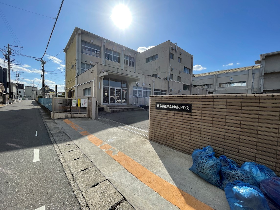 鹿田合田　売地 小学校