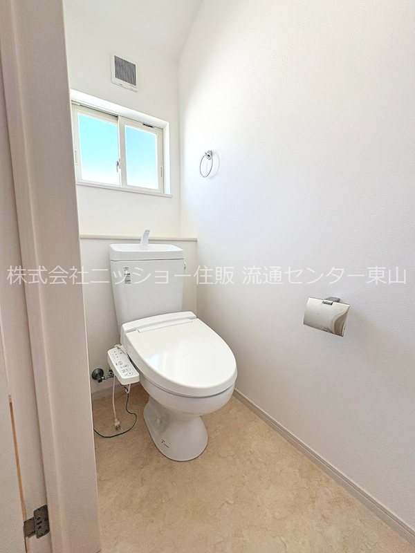 愛知県長久手市前熊一ノ井 内観写真（トイレ）