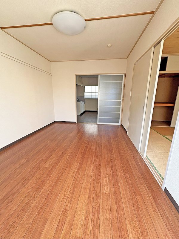 愛知県江南市前飛保町栄 内観写真（リビング）