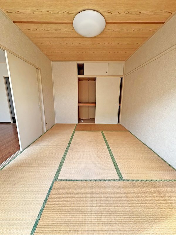 愛知県江南市前飛保町栄 内観写真（リビング以外の居室）