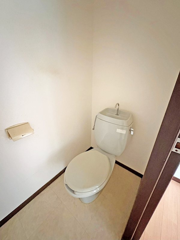 愛知県江南市前飛保町栄 内観写真（トイレ）