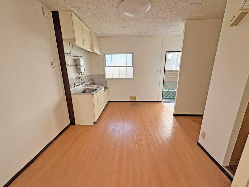 愛知県江南市前飛保町栄 内観写真（キッチン）