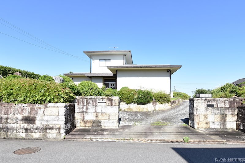 鈴鹿市鈴鹿ハイツ　中古住宅 現地写真