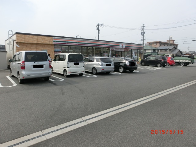 鈴鹿市寺家４丁目　土地 コンビニ