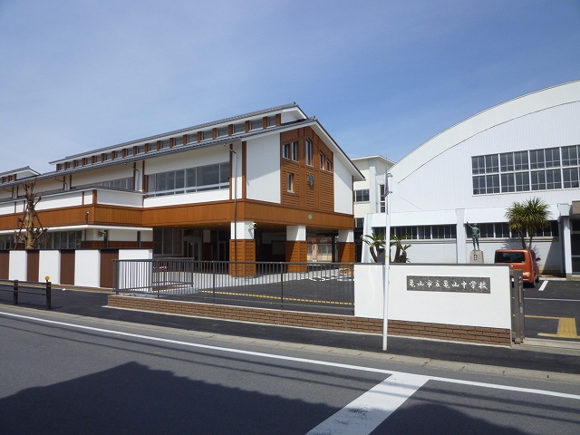 【会員限定】亀山市北山町約169坪　土地 中学校