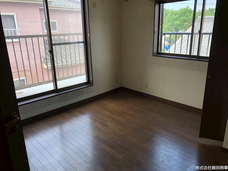 亀山市能褒野町　中古戸建 その他