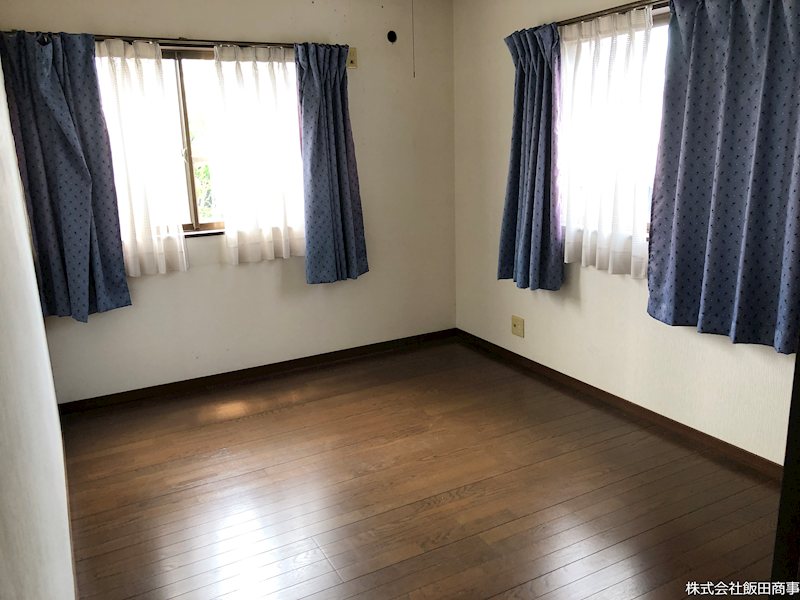 亀山市能褒野町　中古戸建 その他