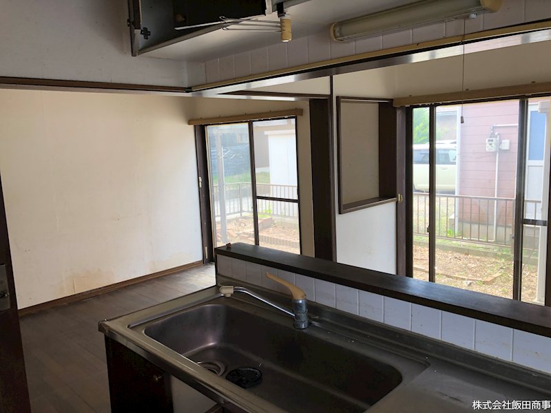 亀山市能褒野町　中古戸建 その他