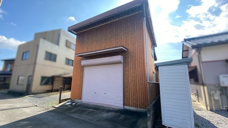 鈴鹿市西条２丁目 中古戸建 現地写真（駐車場）