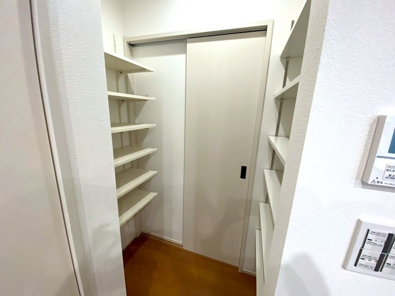 鈴鹿市稲生塩屋2期⑧号棟 全4棟 新築戸建 その他