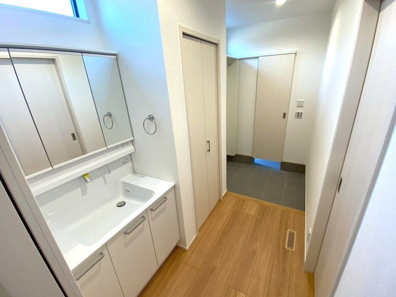 鈴鹿市稲生塩屋2期⑨号棟 全4棟 新築戸建  その他