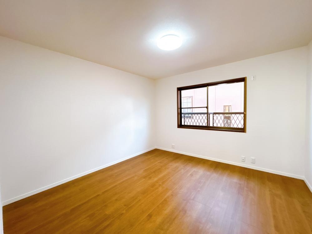 鈴鹿市南玉垣町 中古戸建 内観写真（内装）