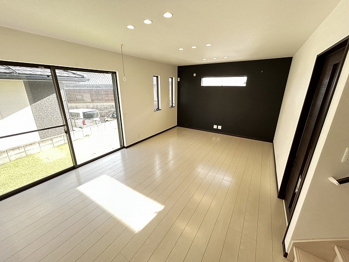 亀山市川崎町 中古戸建 その他