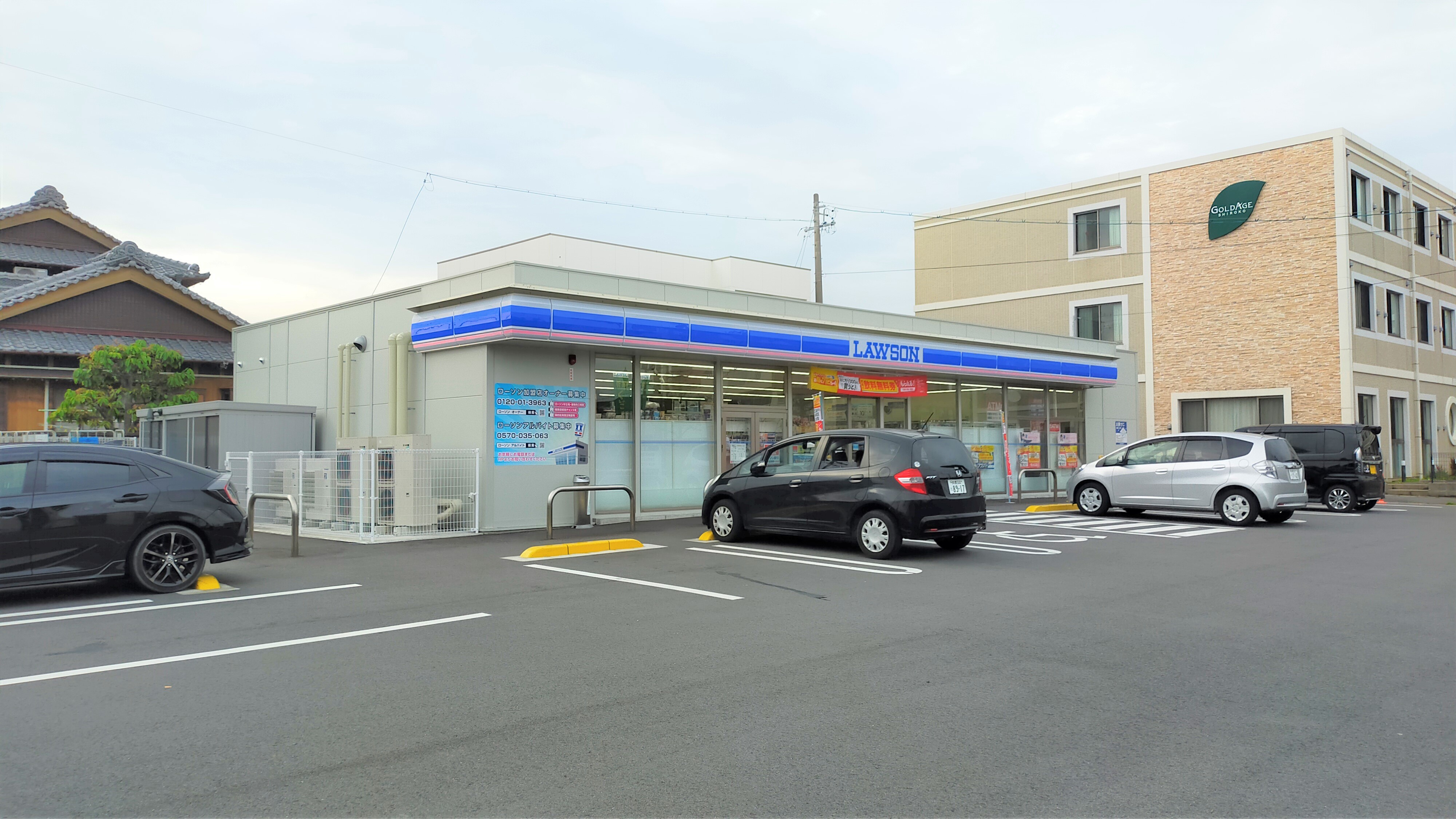 鈴鹿市北江島町 中古戸建 コンビニ