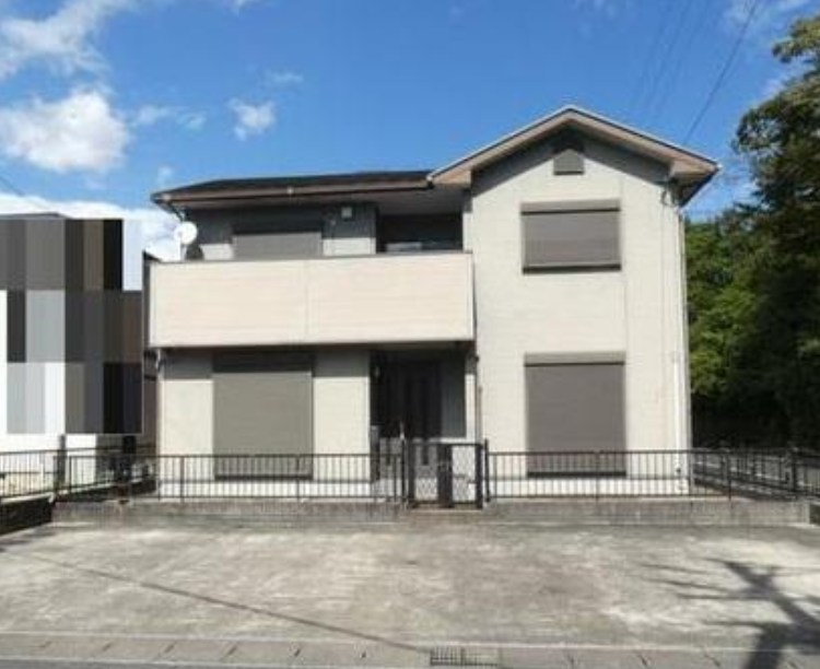 【会員限定】亀山市川崎町 中古戸建 203.41㎡ 現地写真