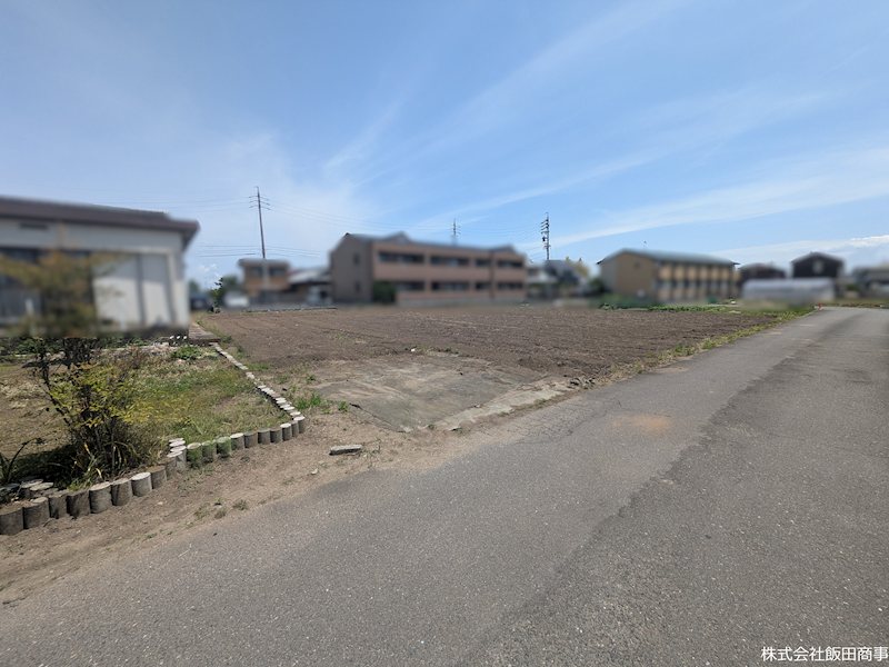 鈴鹿市竹野1丁目西区画約100坪 土地 現地写真