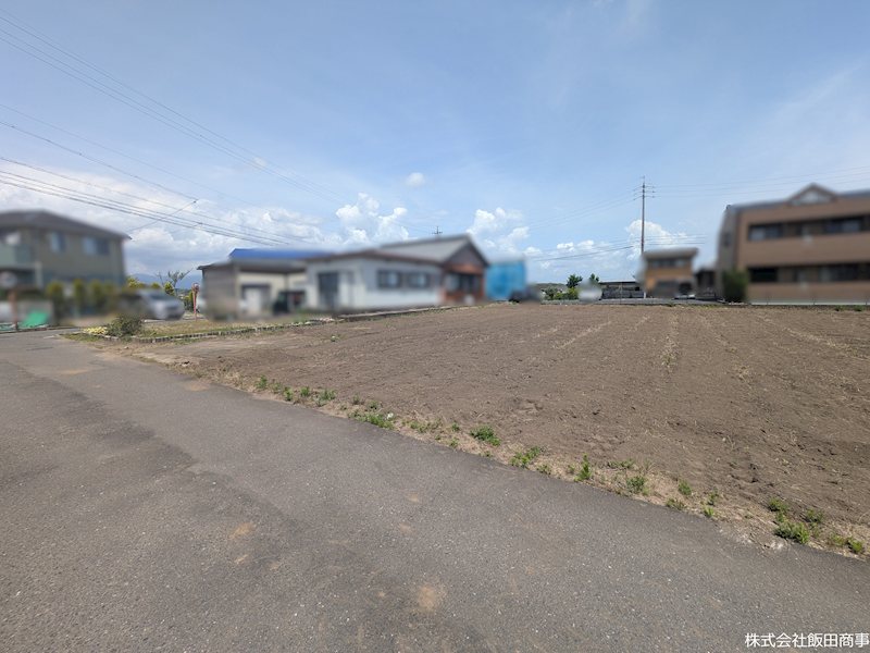 鈴鹿市竹野1丁目西区画約100坪　土地 その他