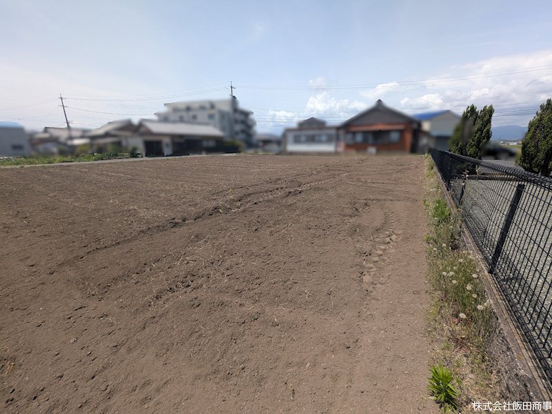 鈴鹿市竹野1丁目東区画約100坪　土地 その他