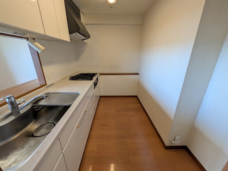 ポレスター西条四季の道　中古マンション その他
