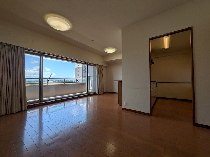 ポレスター西条四季の道　中古マンション その他