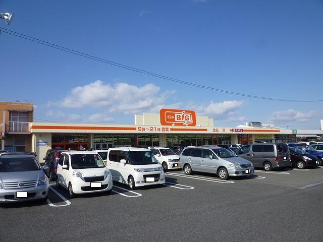 三重県鈴鹿市江島町 スーパー