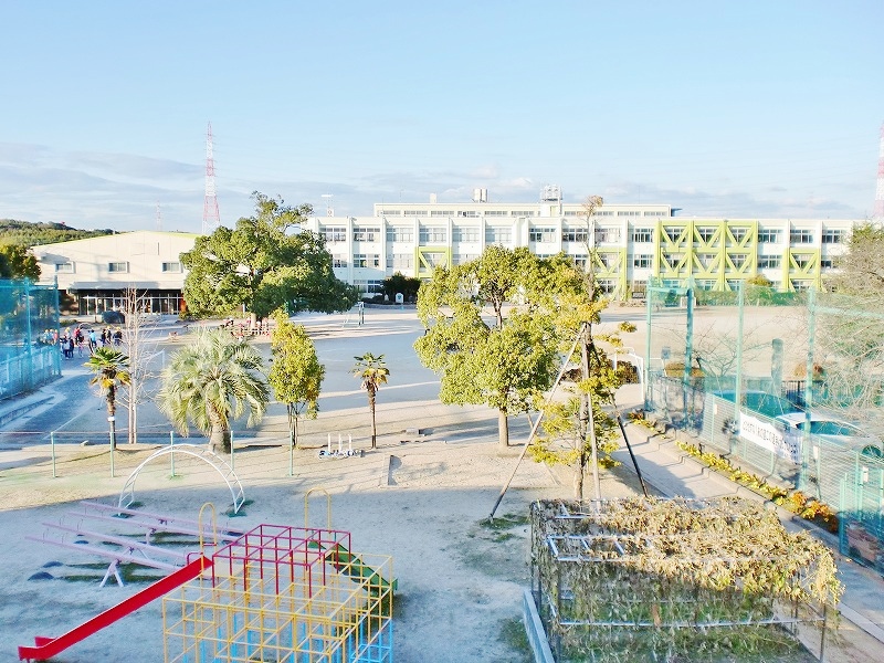 日進市浅田町西前田　区画2 小学校