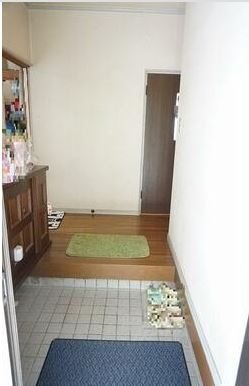 瑞浪市小田町字平瀬　戸建 現地写真（玄関）