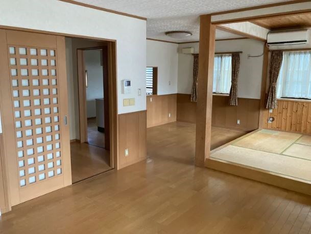 多治見市滝呂町12丁目　戸建 その他