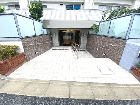 日商岩井弥生町マンション 504号室 その他