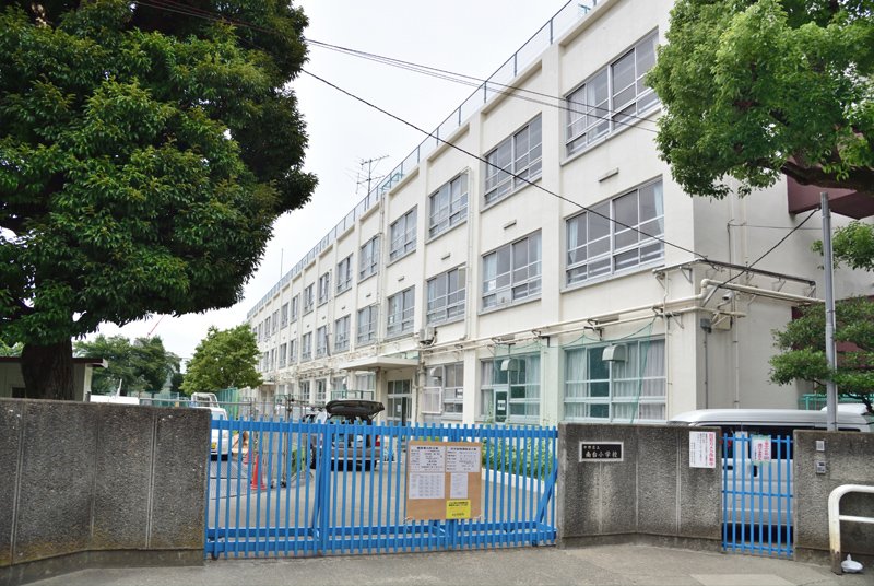 日商岩井弥生町マンション 504号室 周辺画像5