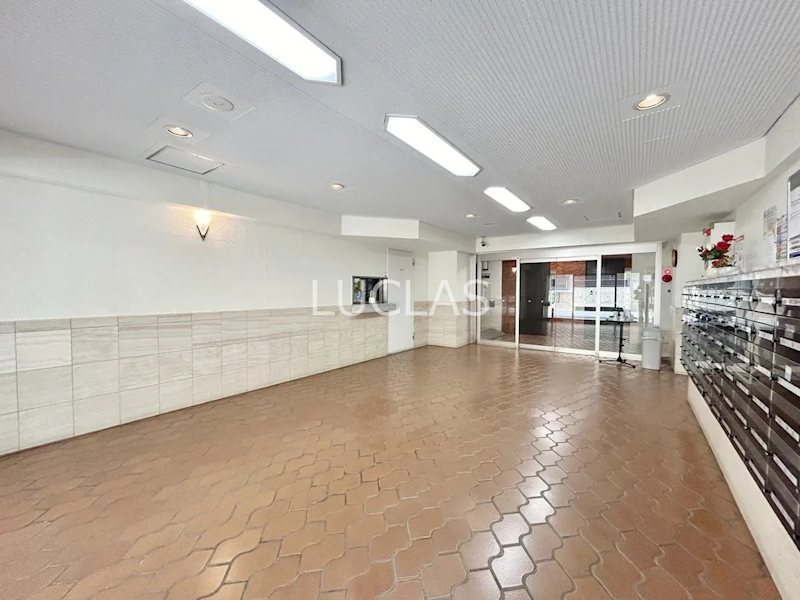 カーサ中村 共用部写真（ロビー）