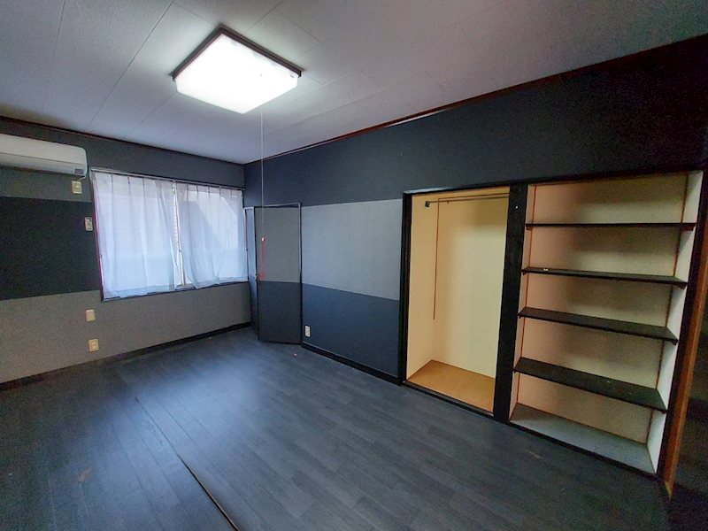 舞鶴市丸山町・土地付中古住宅 内観写真（リビング以外の居室）