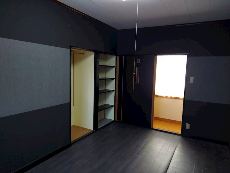 舞鶴市丸山町・土地付中古住宅 内観写真（リビング以外の居室）