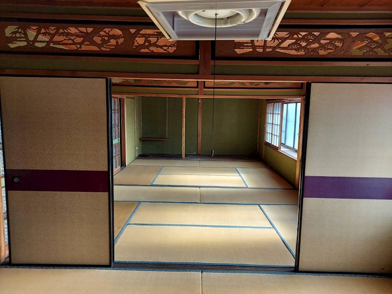 舞鶴市倉梯町・借地中古住宅 内観写真（リビング以外の居室）