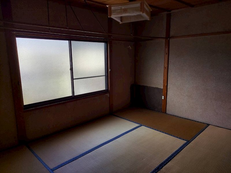 舞鶴市倉梯町・借地中古住宅 内観写真（リビング以外の居室）