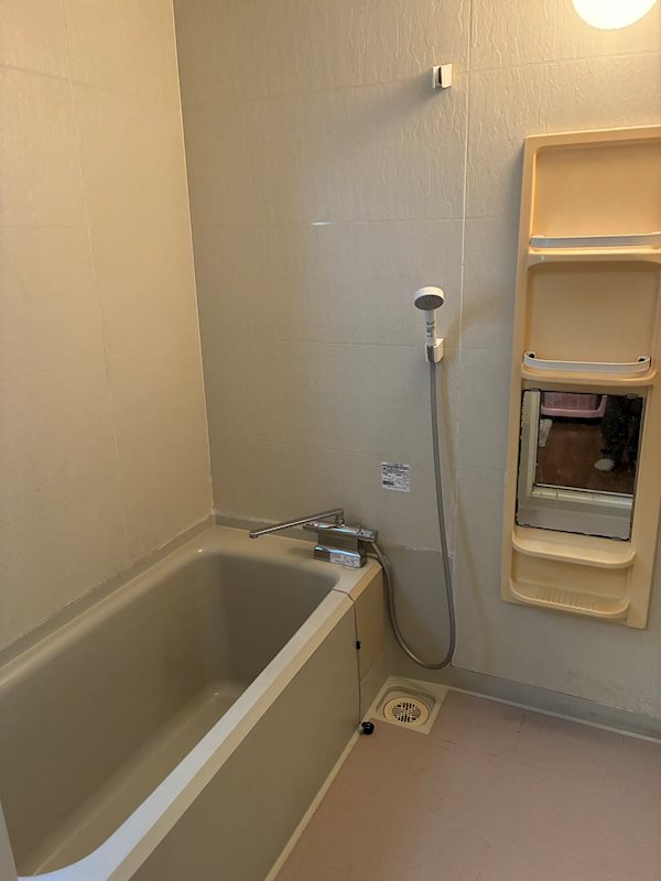 舞鶴市丸山中町・土地付中古住宅 内観写真（浴室）