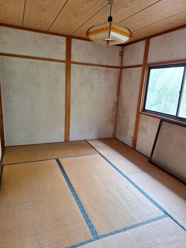 舞鶴市行永・土地付中古住宅 内観写真（リビング以外の居室）