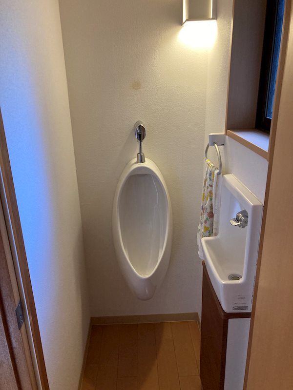 舞鶴市丸田・土地付中古住宅 内観写真（トイレ）