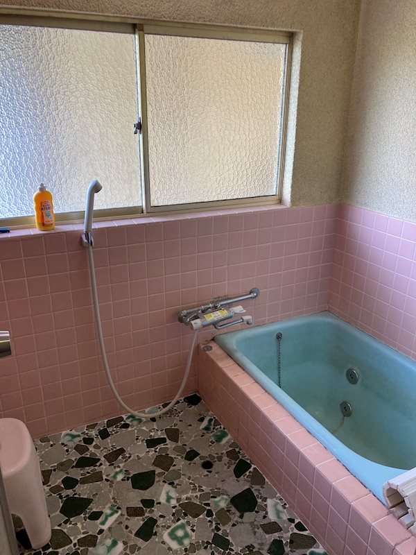 舞鶴市丸田・土地付中古住宅 内観写真（浴室）